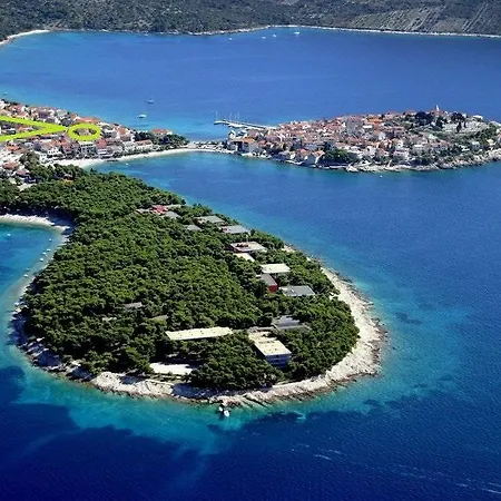 Mali Sjor Апартаменты