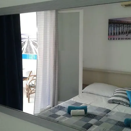 Mali Sjor * Primošten