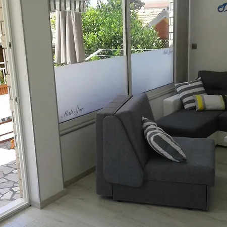 Mali Sjor * Primošten