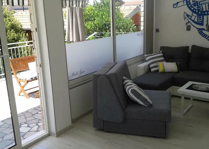 Mali Sjor * プリモシュテン